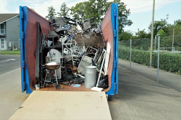 Best Construction Debris Removal  in Maricopa, CA